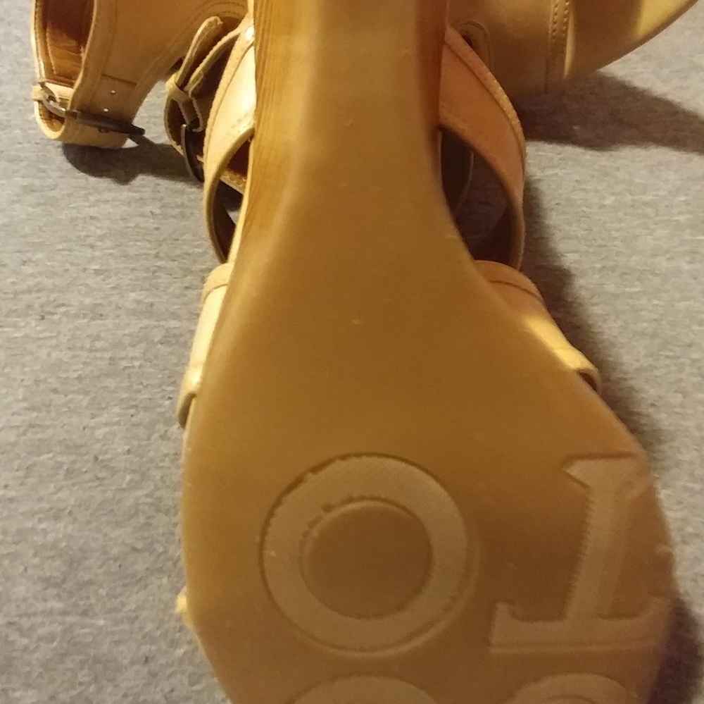 Franco Sarto wedge sandals - Picture 5 of 5